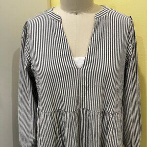 Target A New Day BrandSeersucker Gray and White Long Sleeve Bishop V-Neck Dress